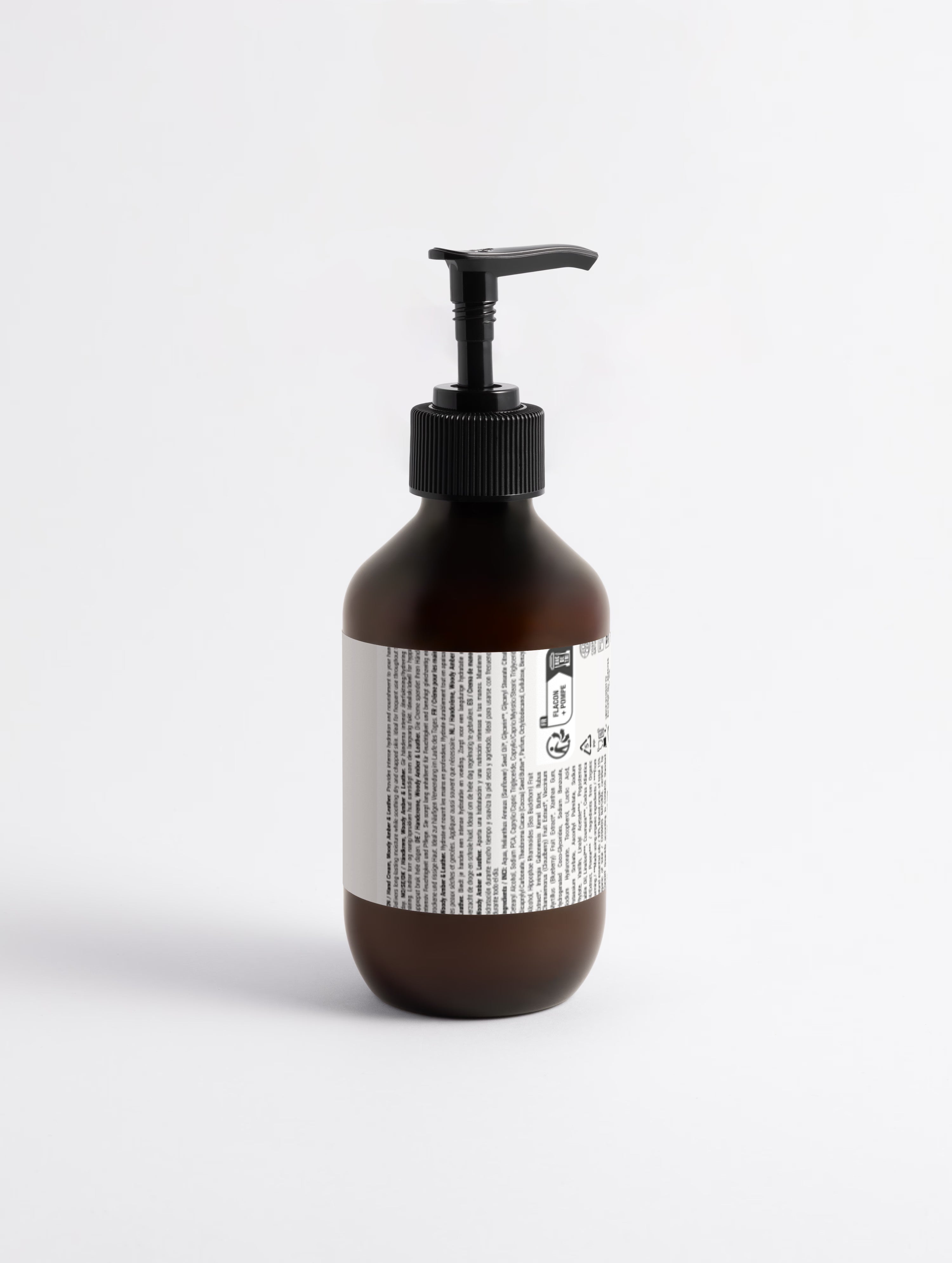 Crème pour les mains en soie, ambre boisé et cuir homme